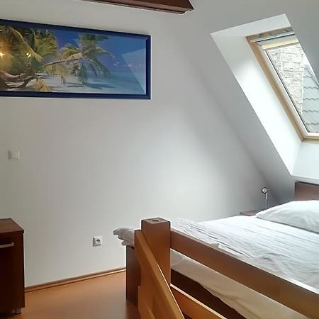 Fatrapark 1 U Sovicky Studio, Kuchynka, Kupelna,S Balkonom Gratis Parkovanie V Podzemnej Garazi Ruzomberok Eksteriør bilde