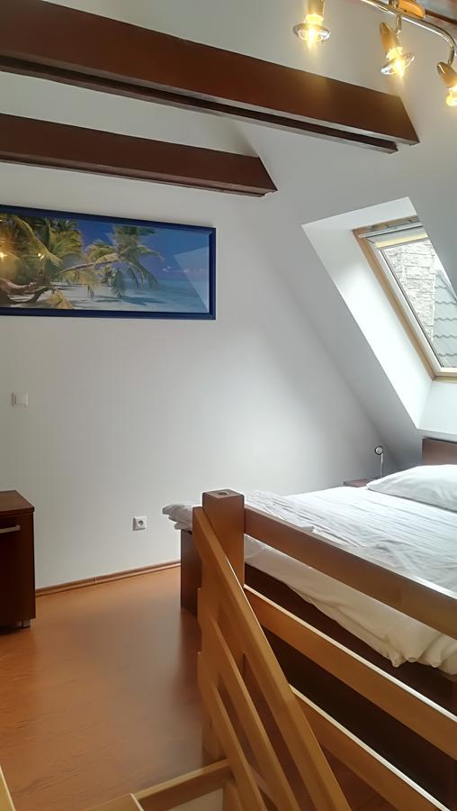 Fatrapark 1 U Sovicky Studio, Kuchynka, Kupelna,S Balkonom Gratis Parkovanie V Podzemnej Garazi Ruzomberok Eksteriør bilde